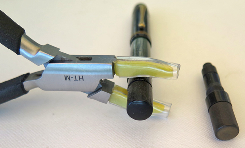#HT-M: SOFT PLIERS. Small pliers with two layers of soft, sticky plastic padding with are both replaceable. Originally designed for Fred Gorstein who specializes in working on Pelikan 100s